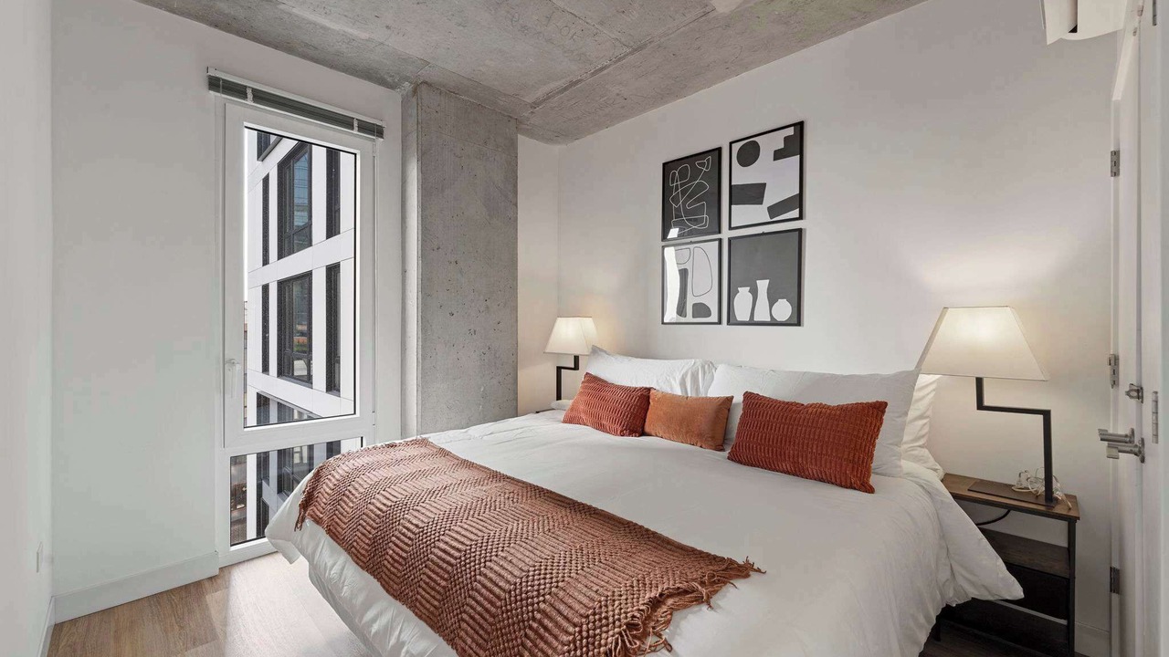 Photo of Bedroom in River North
