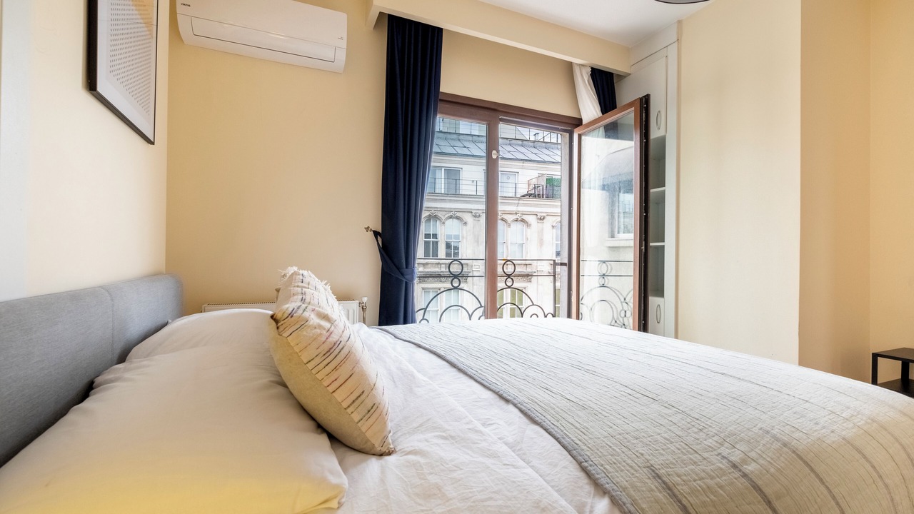 Photo of Bedroom in Galata