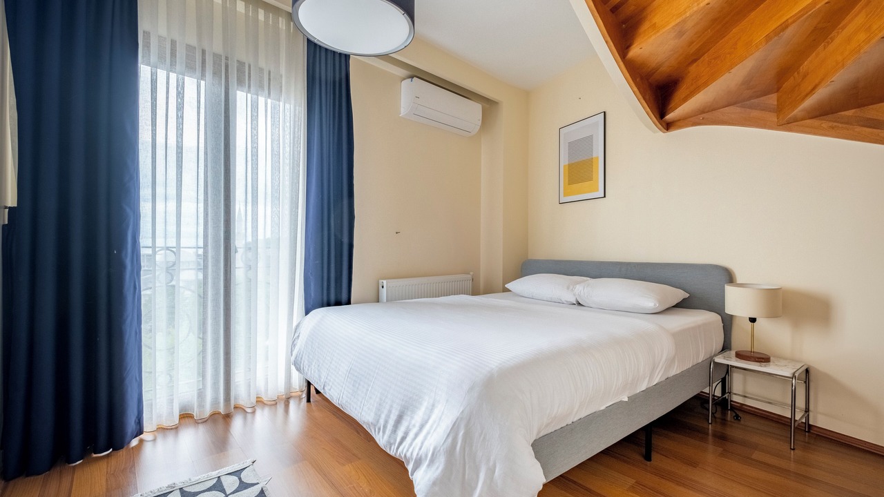Photo of Bedroom in Galata