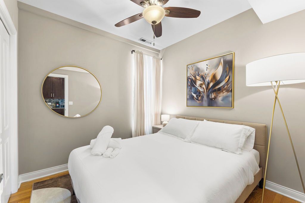 Photo of Bedroom in West Bucktown