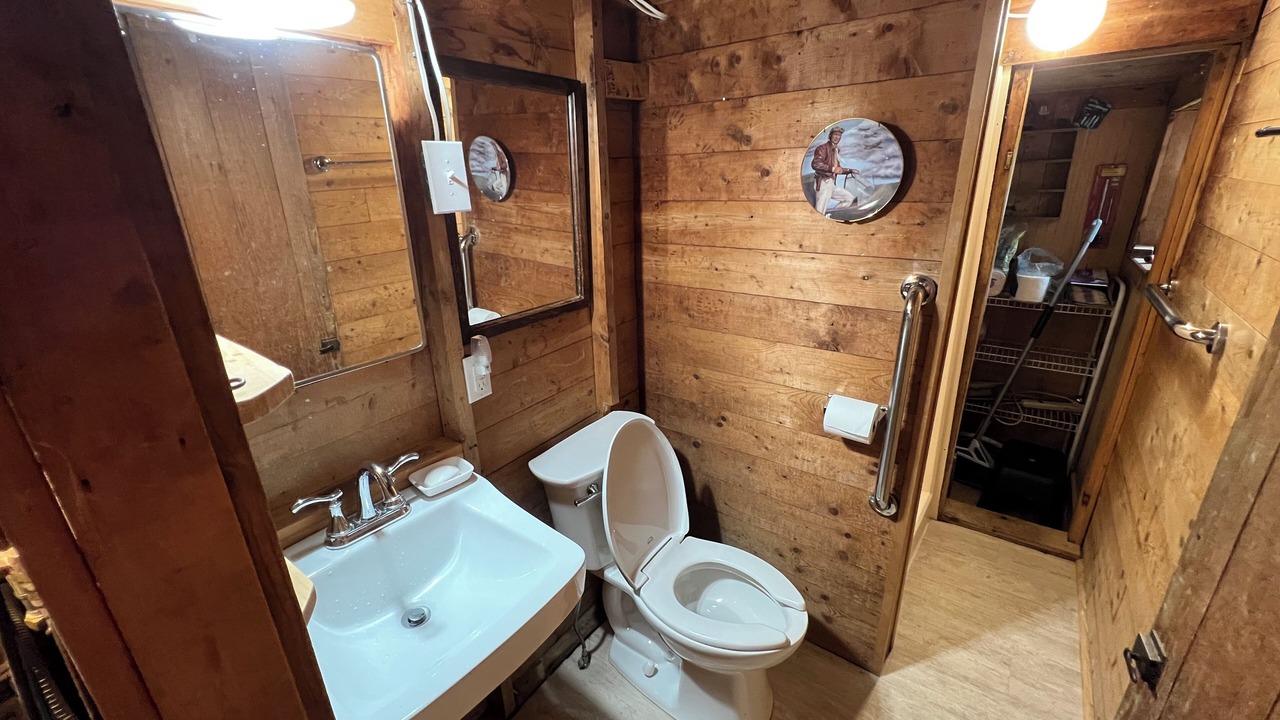 Photo of Bathroom in Grand Isle