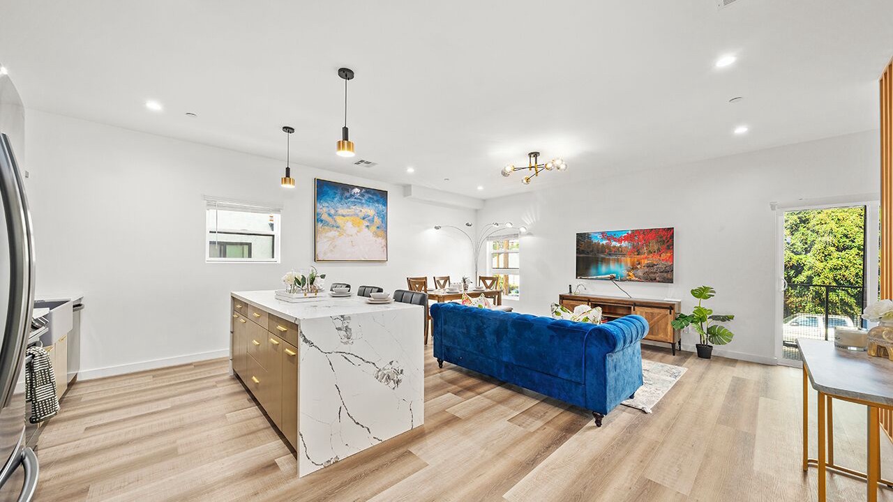 Photo of Livingroom in Rampart Village