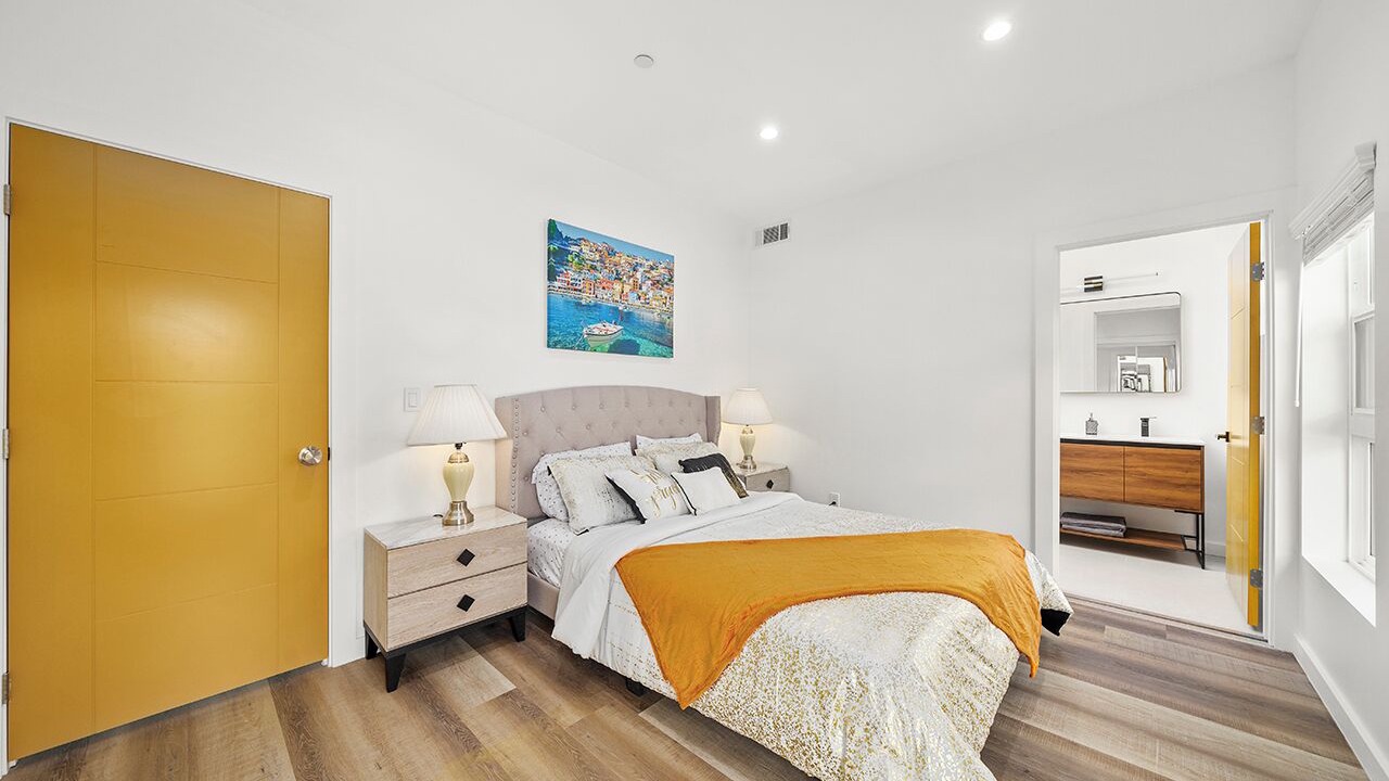 Photo of Bedroom in Rampart Village