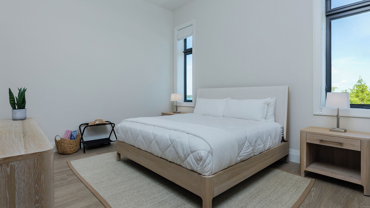 Photo of Bedroom in Staniel Cay