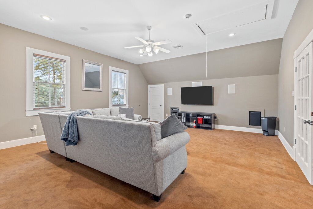 Photo of Livingroom in Lake Charles