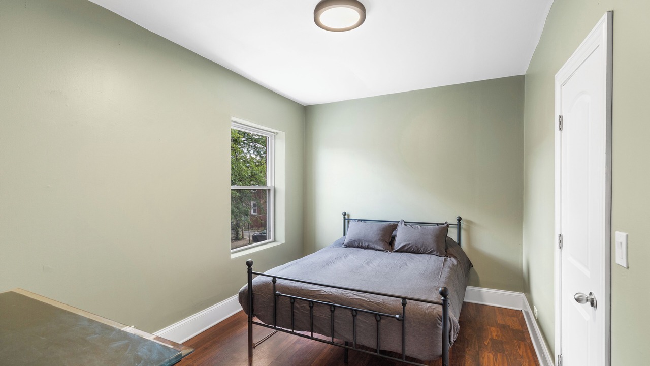Photo of Bedroom in Chicago