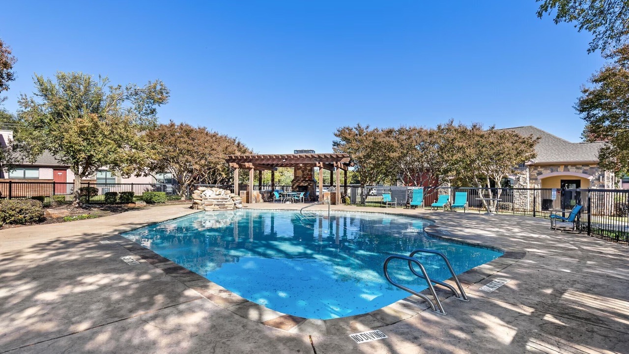 Photo of Outdoor in Addison