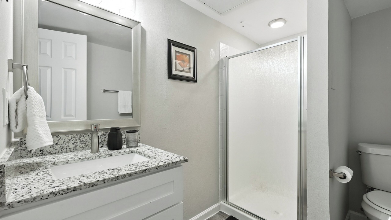 Photo of Bathroom in Addison