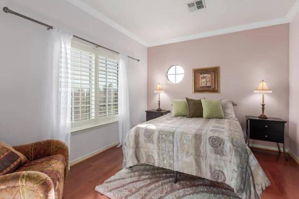 Photo of Bedroom in Foothills