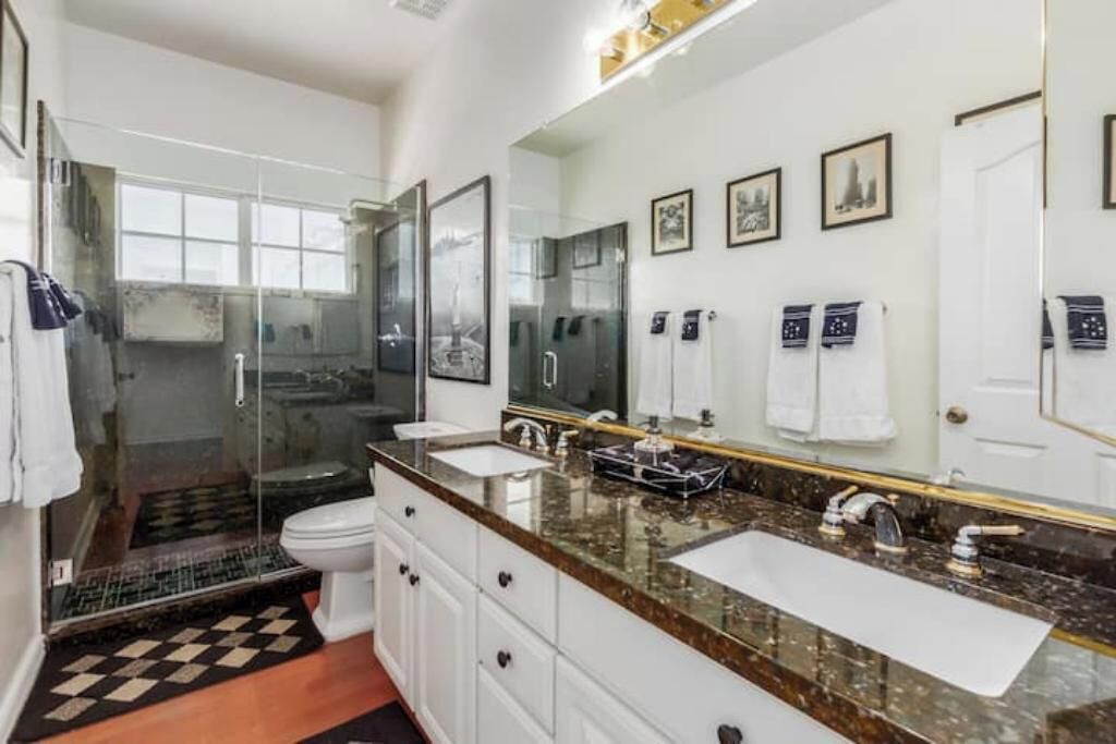 Photo of Bathroom in Foothills