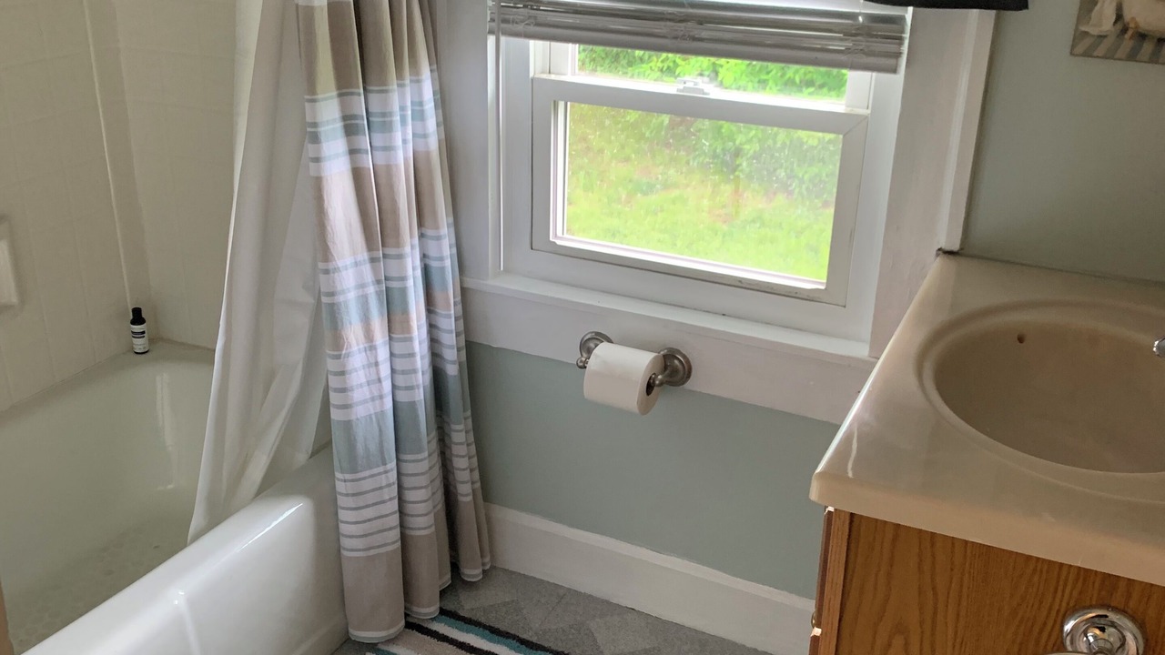 Photo of Bathroom in Old Saybrook