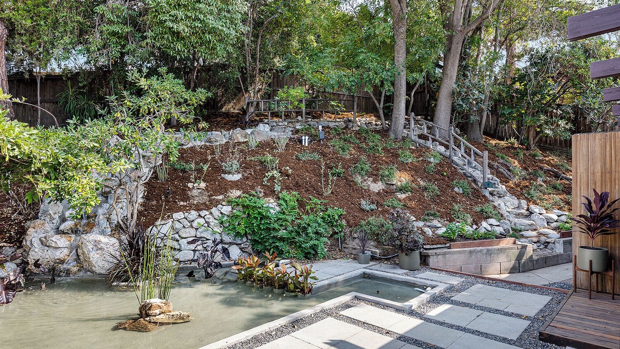 Photo of Outdoor in Silver Lake