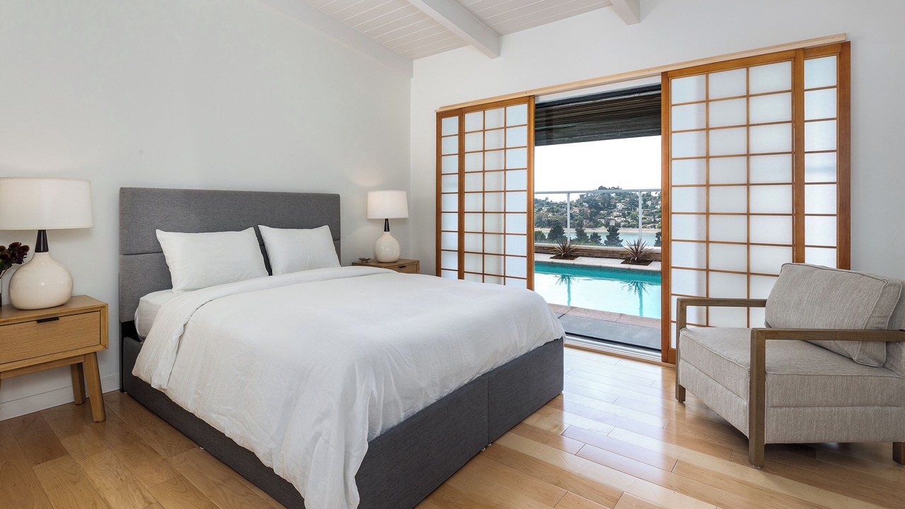 Photo of Bedroom in Silver Lake