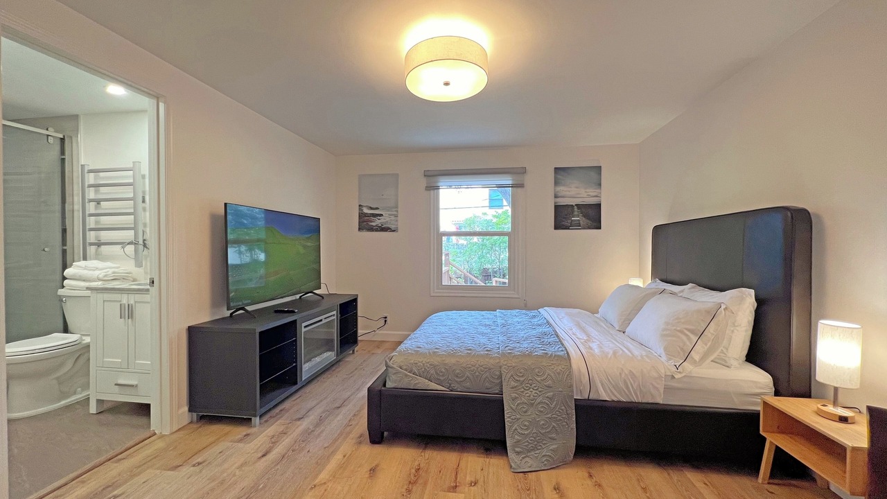 Photo of Bedroom in Millbrae