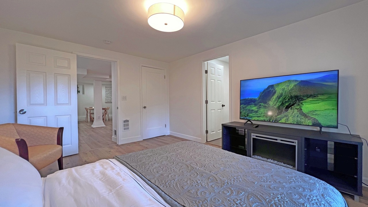Photo of Bedroom in Millbrae