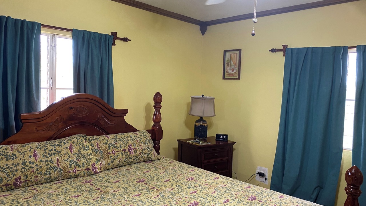 Photo of Bedroom in George Hill