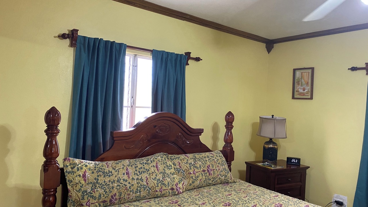 Photo of Bedroom in George Hill