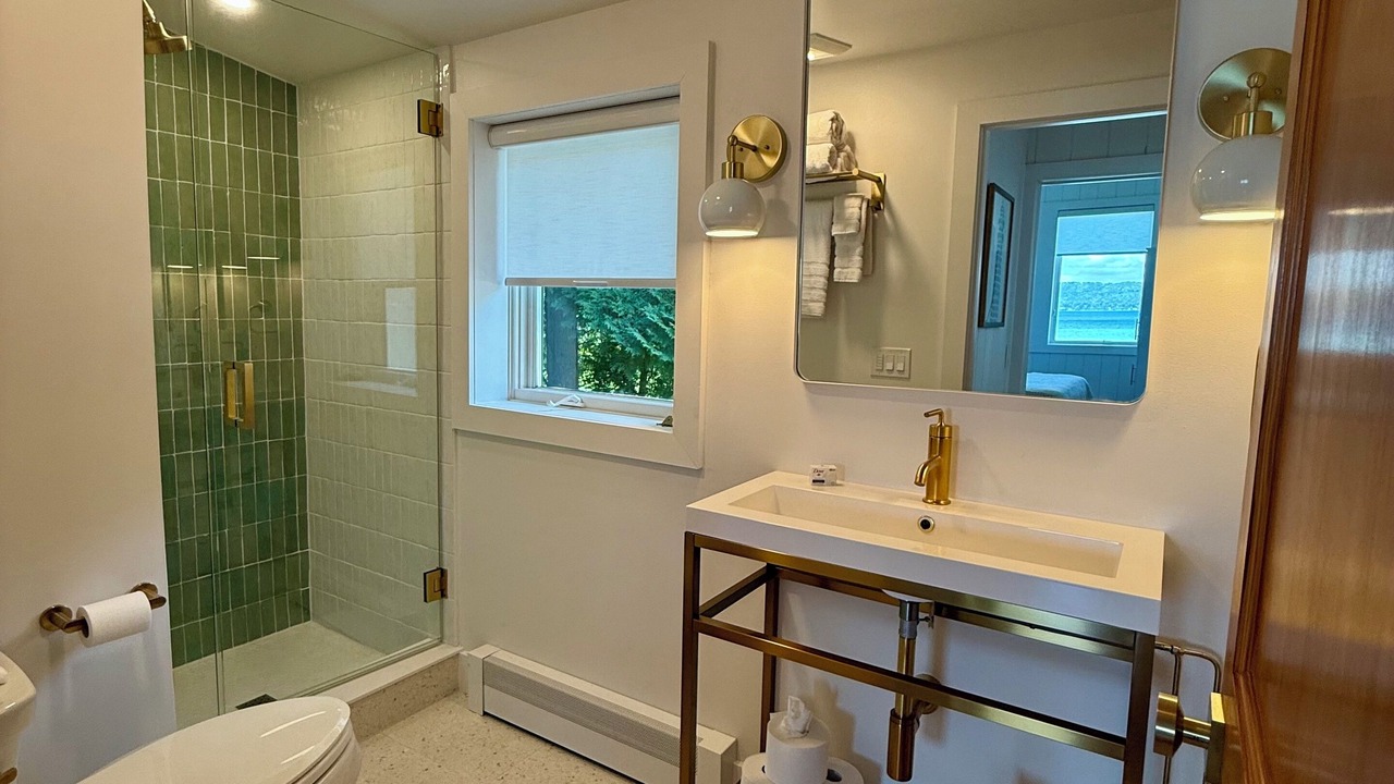 Photo of Bathroom in Frankfort