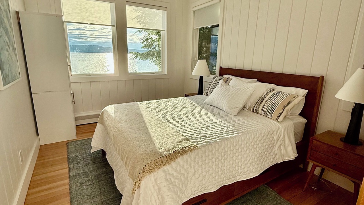 Photo of Bedroom in Frankfort
