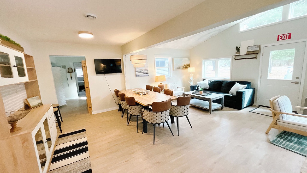 Photo of Livingroom in Nekoosa