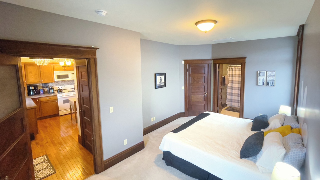 Photo of Bedroom in Clare