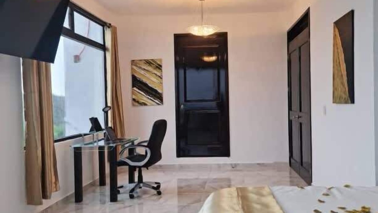 Photo of Bedroom in Salinas