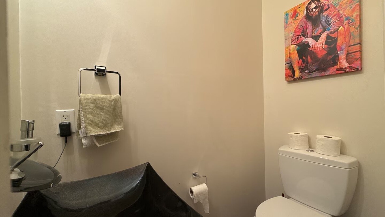 Photo of Bathroom in Emerald Hills