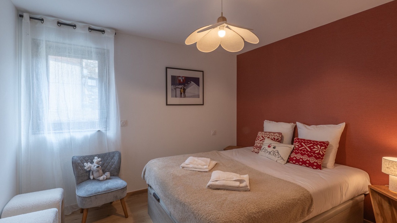 Photo of Bedroom in Eclose-Est