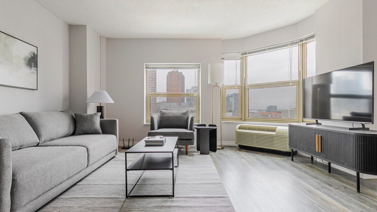 Photo of Livingroom in Rush and Division