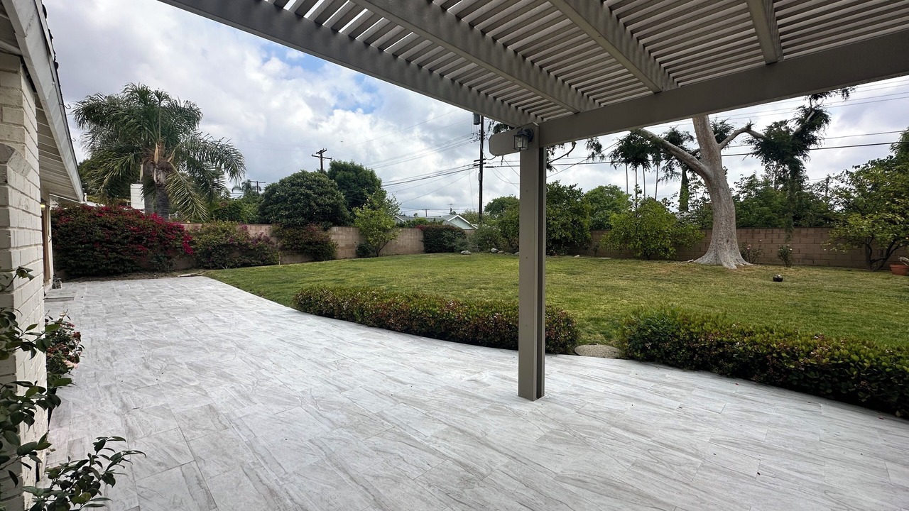 Photo of Outdoor in Northridge