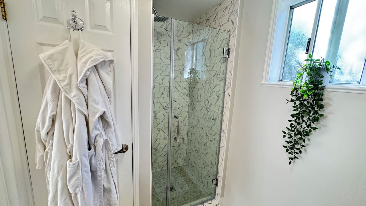 Photo of Bathroom in West Menlo Park