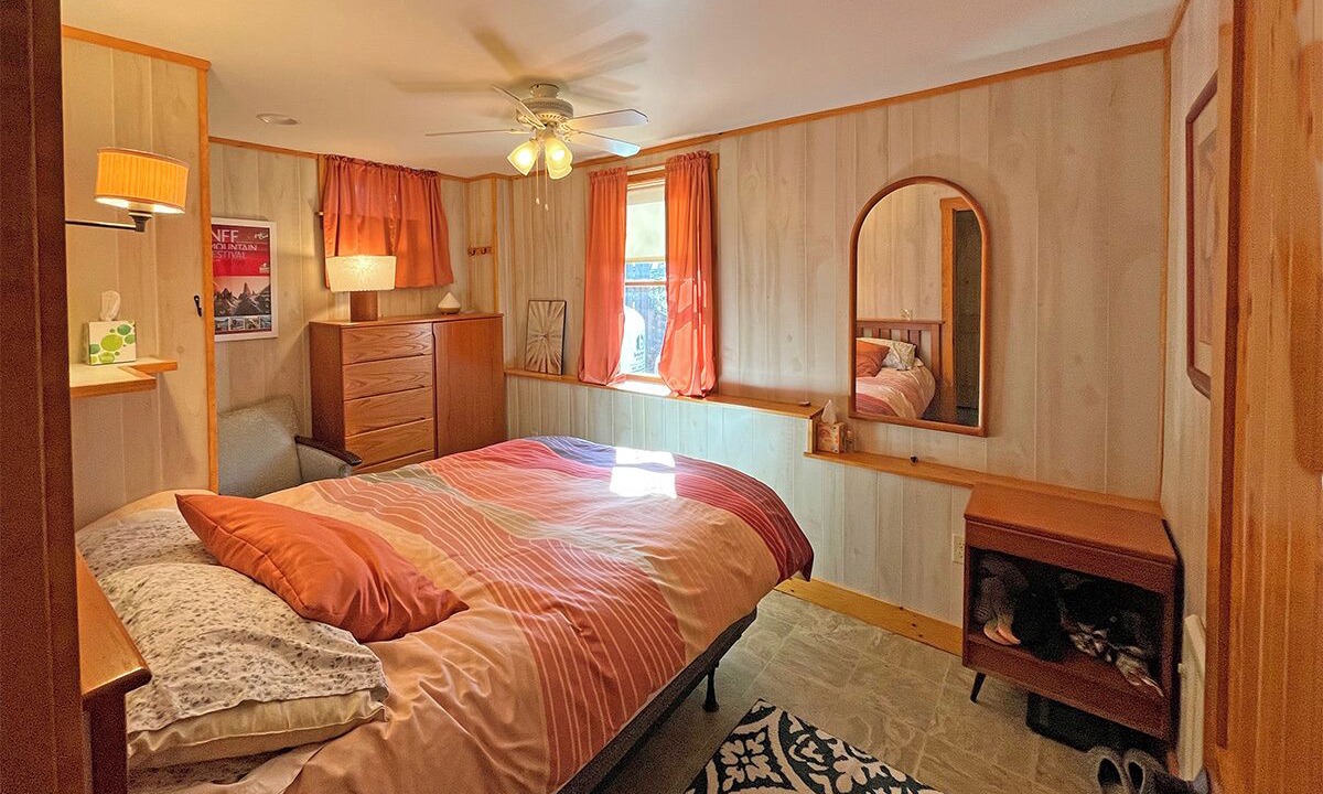 Photo of Bedroom in Derby