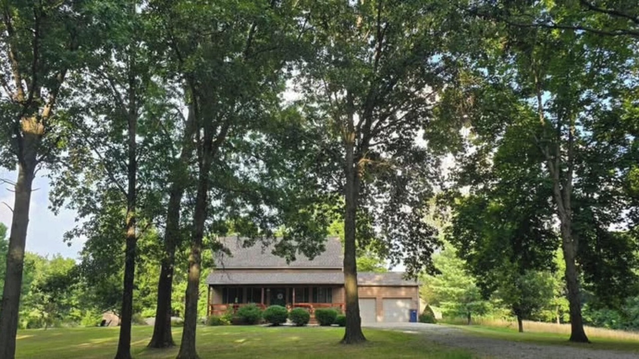 Photo of Outdoor in Bluford