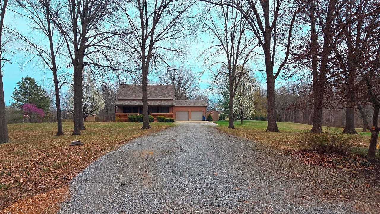 Photo of Outdoor in Bluford