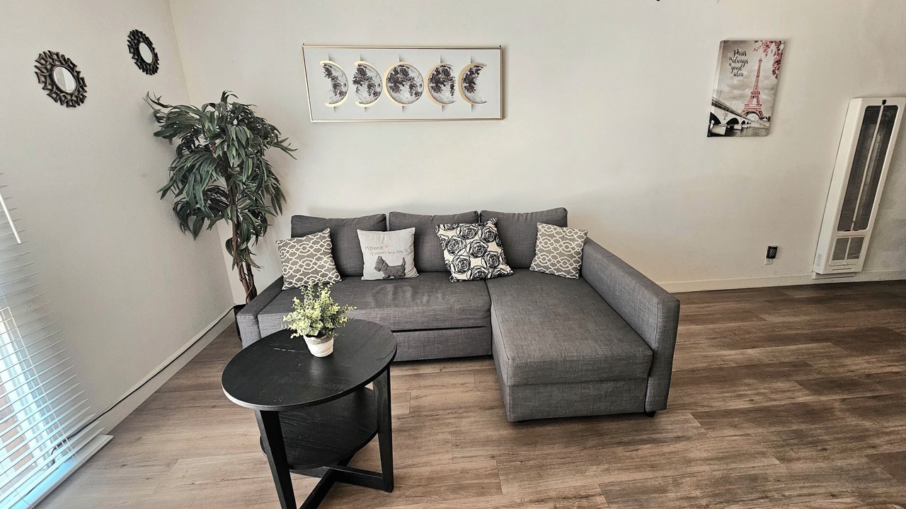Photo of Livingroom in Koreatown