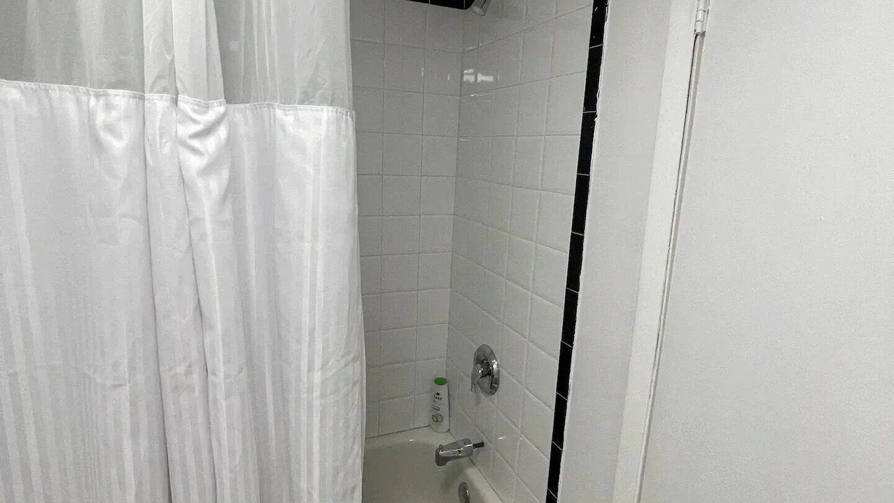 Photo of Bathroom in Edgewater