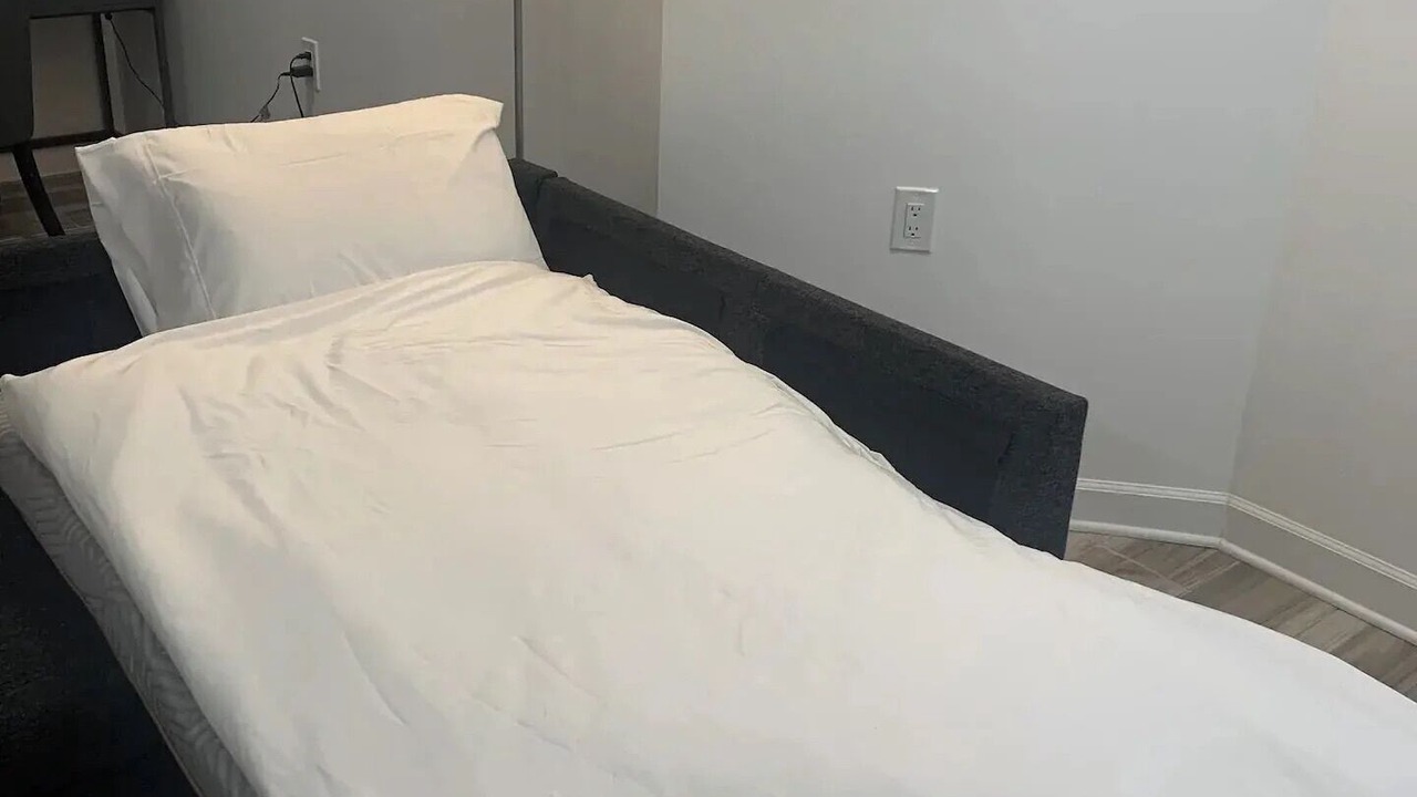 Photo of Bedroom in Edgewater