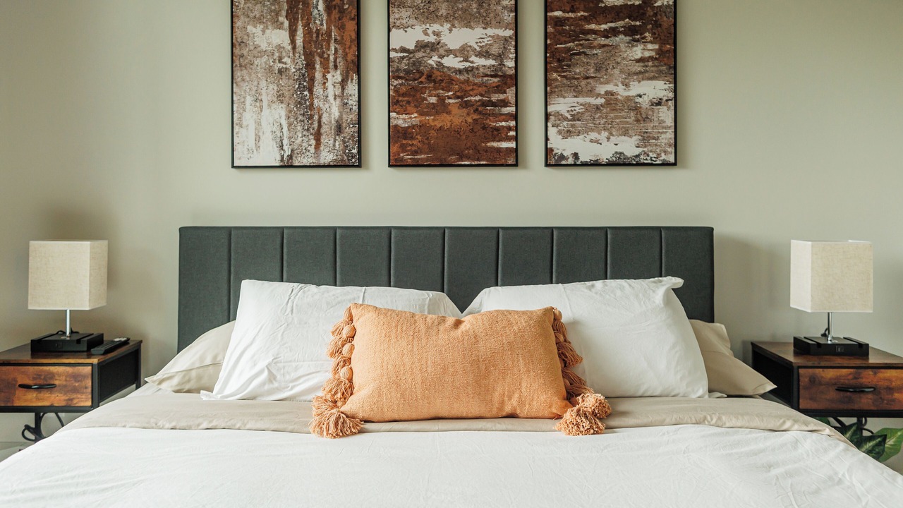 Photo of Bedroom in Inglewood