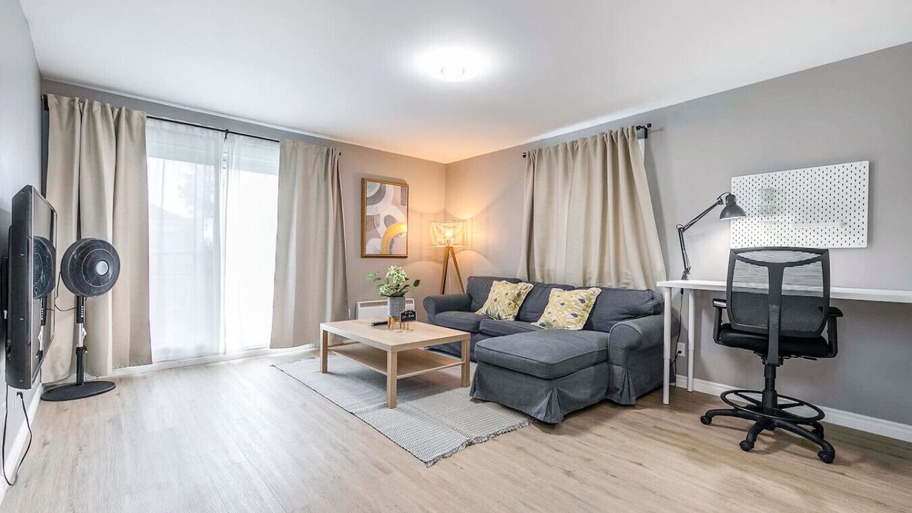Photo of Livingroom in Lafleche