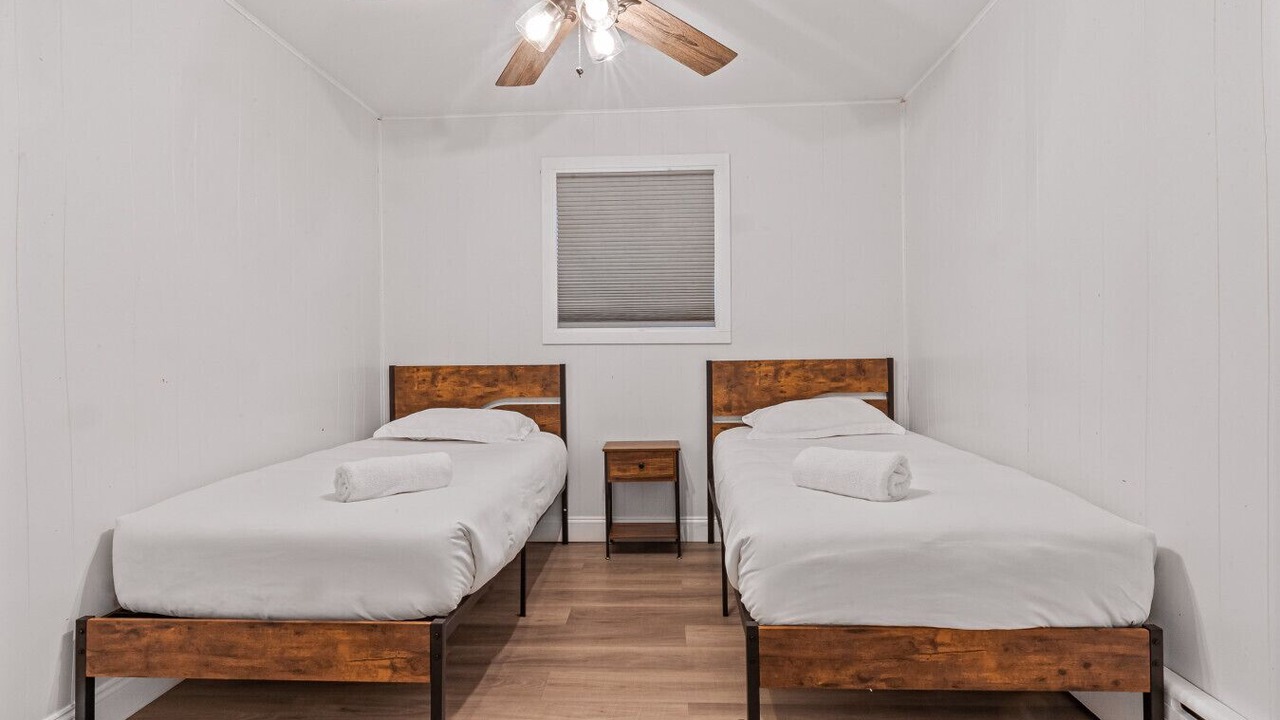 Photo of Bedroom in Woodridge