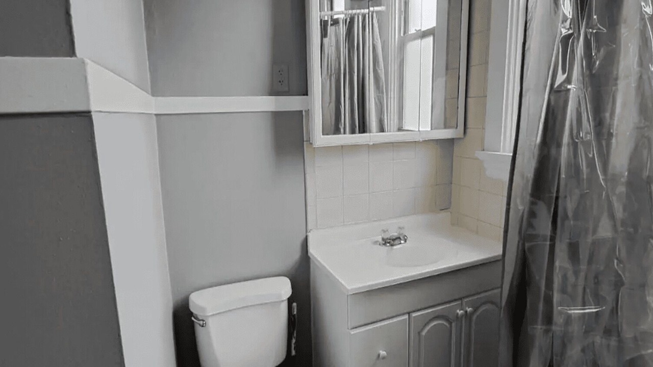Photo of Bathroom in North Center