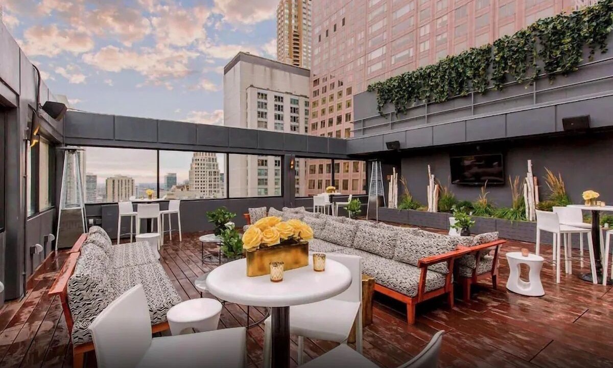 Photo of Outdoor in Magnificent Mile