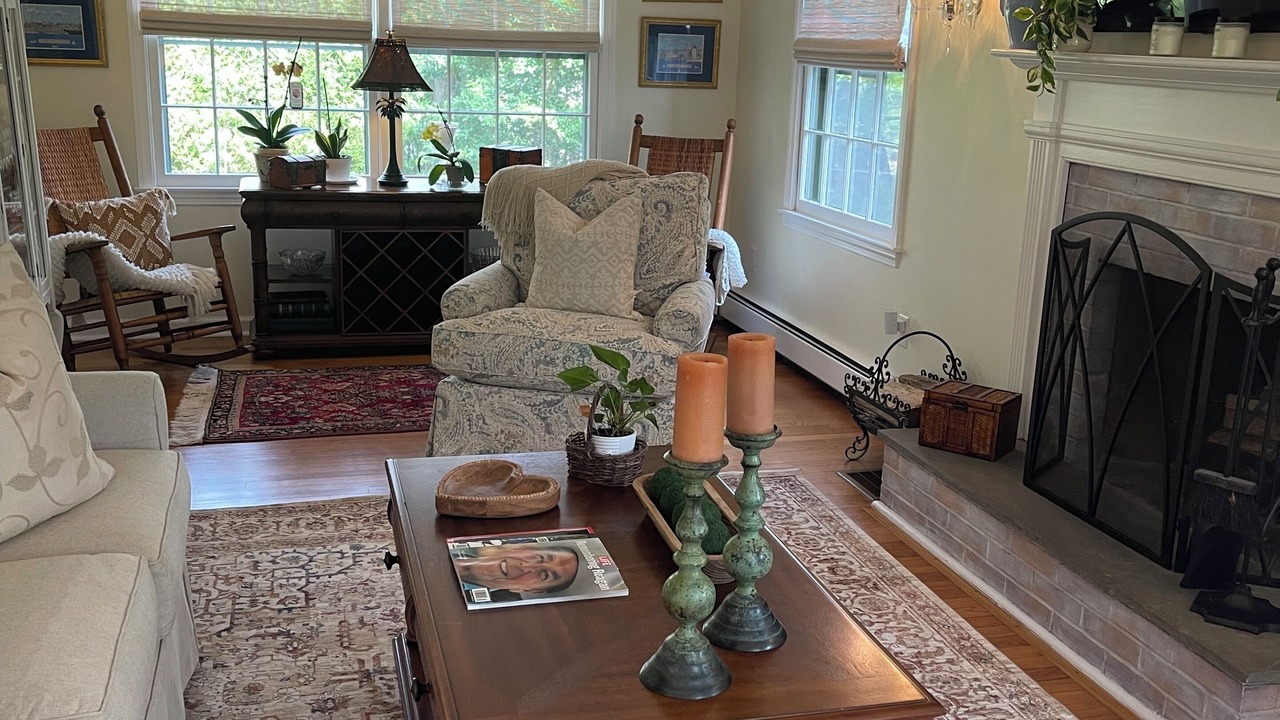 Photo of Livingroom in East Lyme