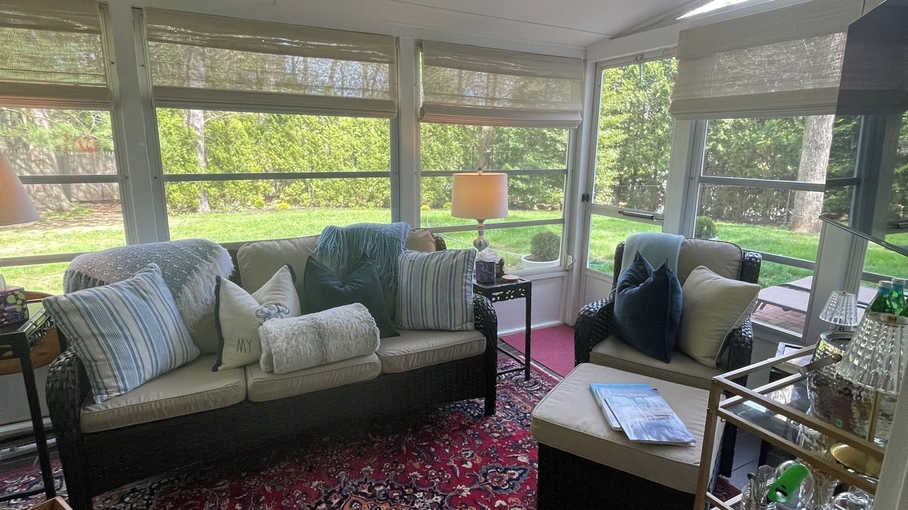 Photo of Livingroom in East Lyme