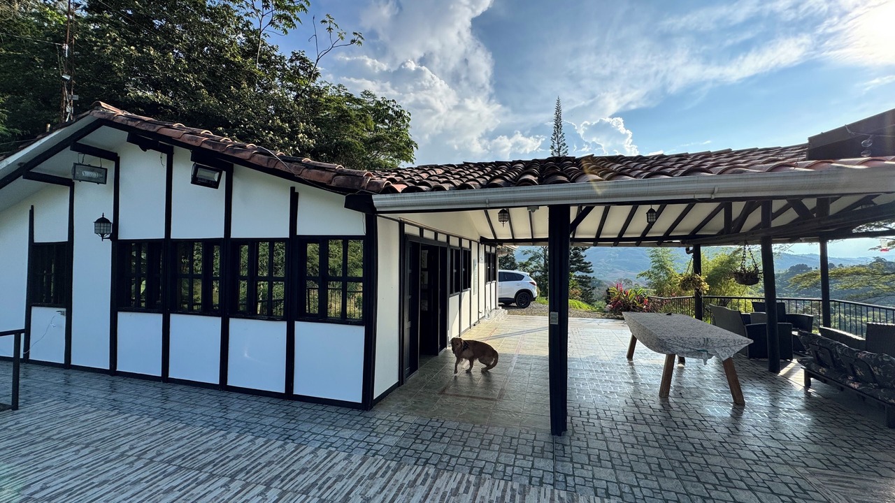 Photo of Patio Balcony in Manizales