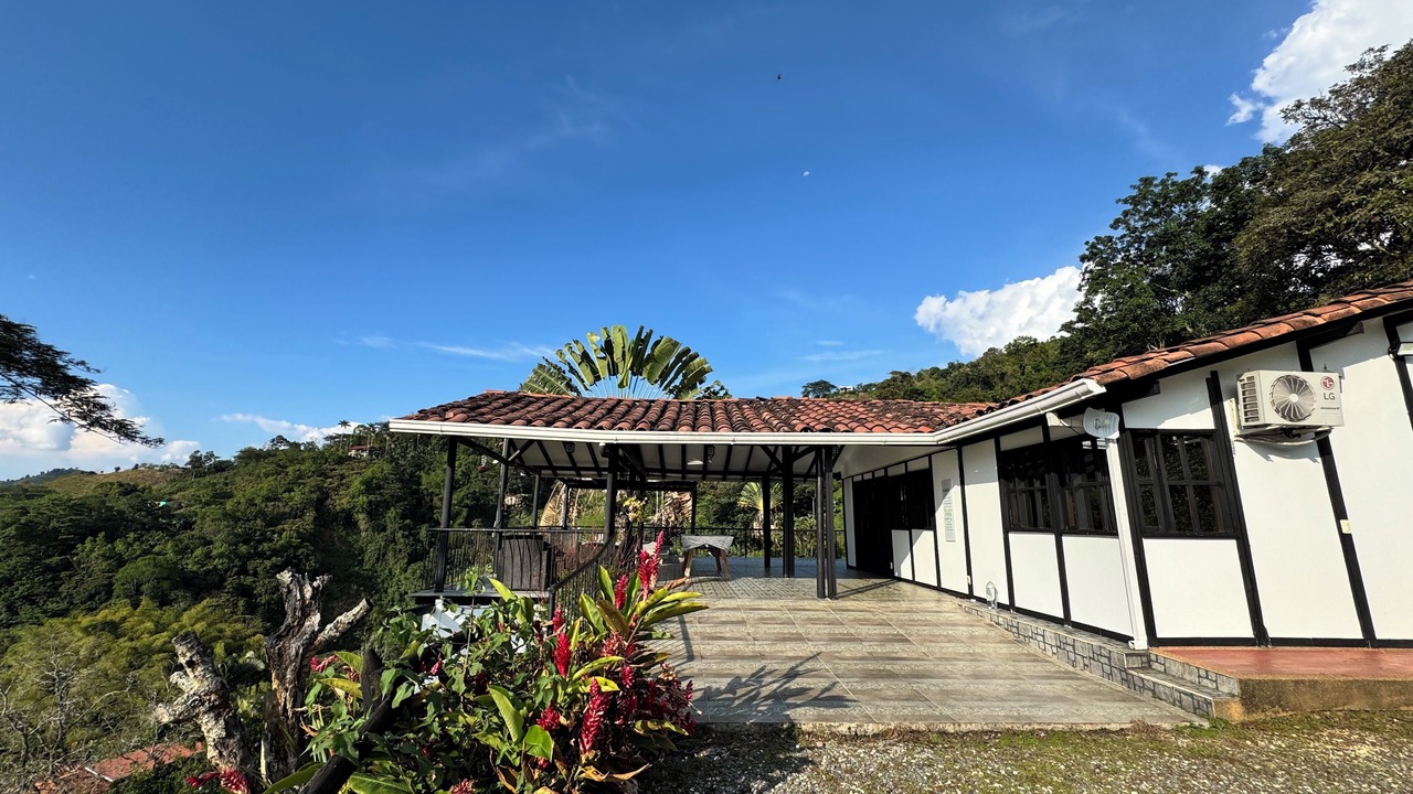 Photo of Patio Balcony in Manizales