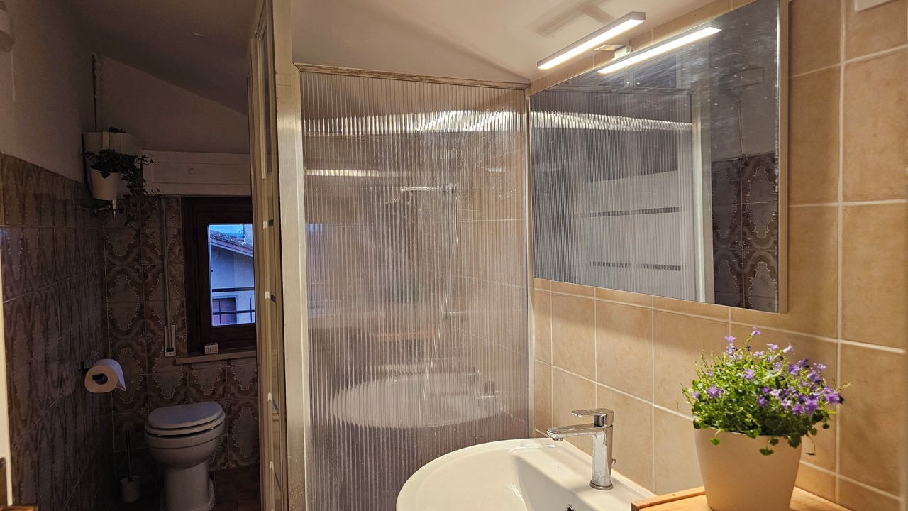 Photo of Bathroom in Giove