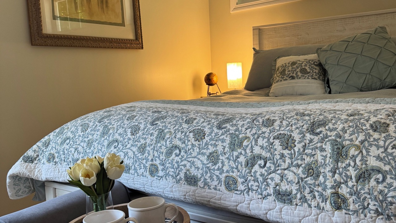 Photo of Bedroom in Malletts Bay