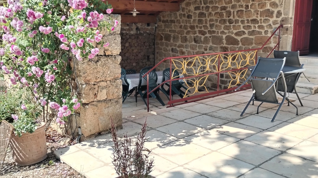 Photo of Patio Balcony in Arlebosc