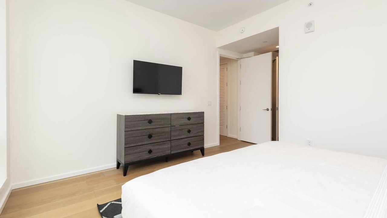 Photo of Bedroom in Financial District